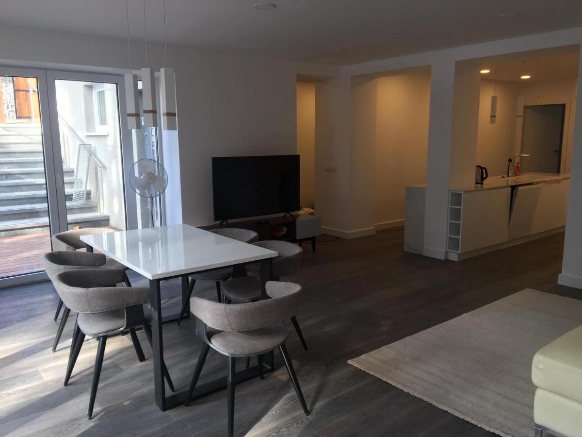 Luksusowy Apartament Pod Lasem, Otwock -Shared Garden, Sauna, Wood Hot Tub! Hot Tub Seasonal! Exterior foto
